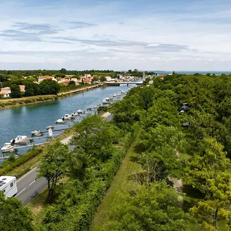 Campingplads Le Dauphin